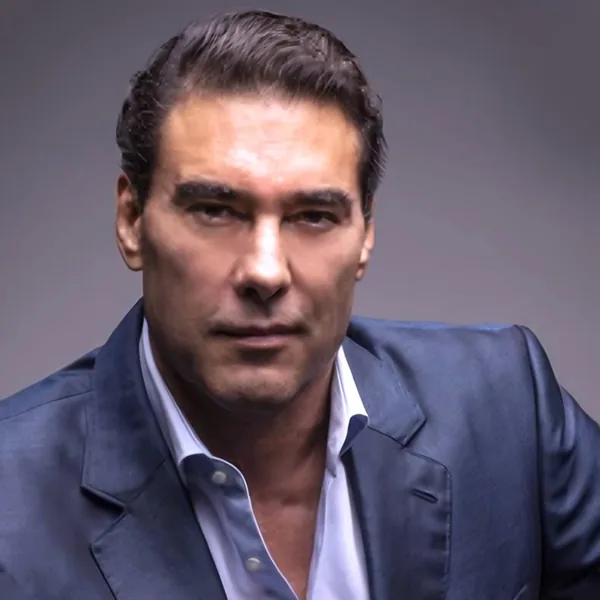 Eduardo Yáñez
